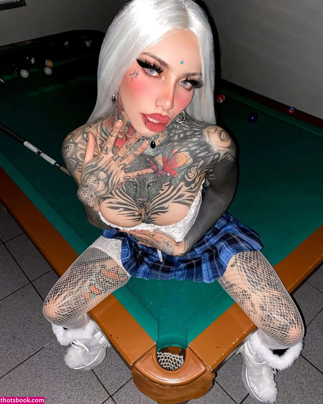 Divinajuventu Photo #2