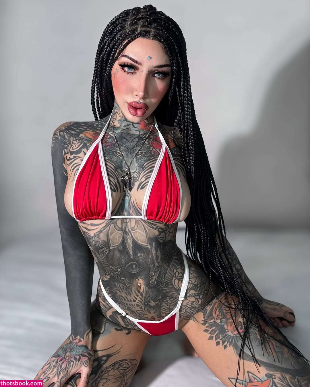 Divinajuventu Photo #9