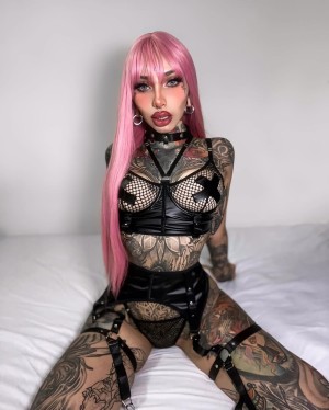 Divinajuventu Photo #20