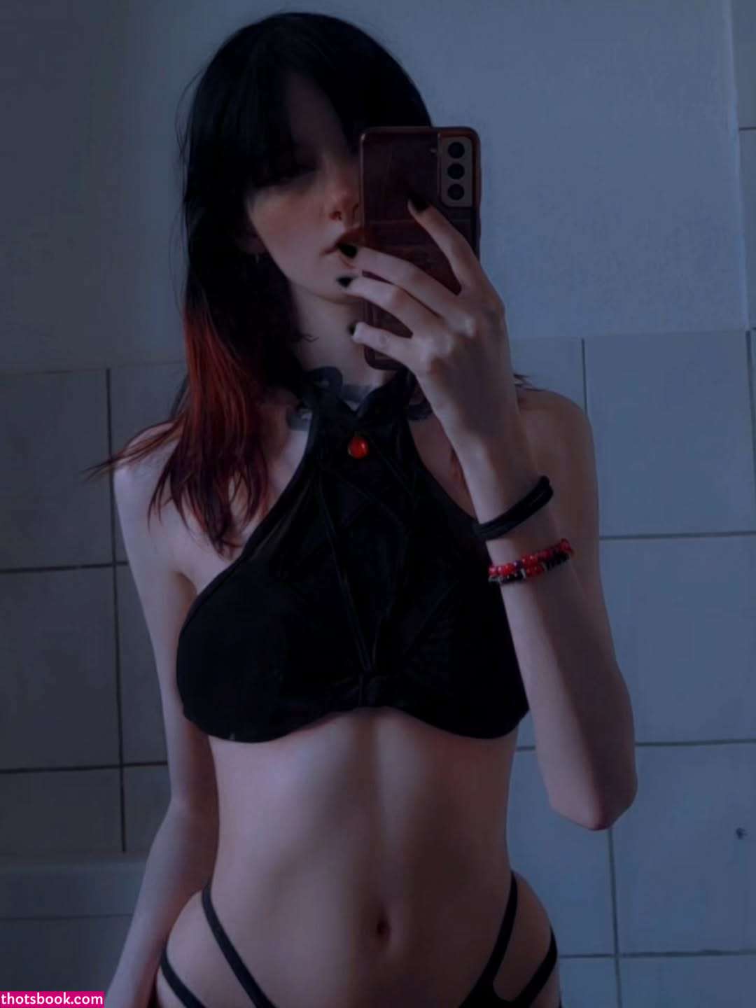 Sm0ltiddym0thgf Photo #11