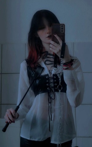 Sm0ltiddym0thgf Photo #30