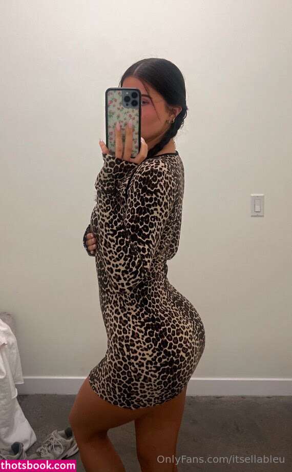 itsellableu Photo #16