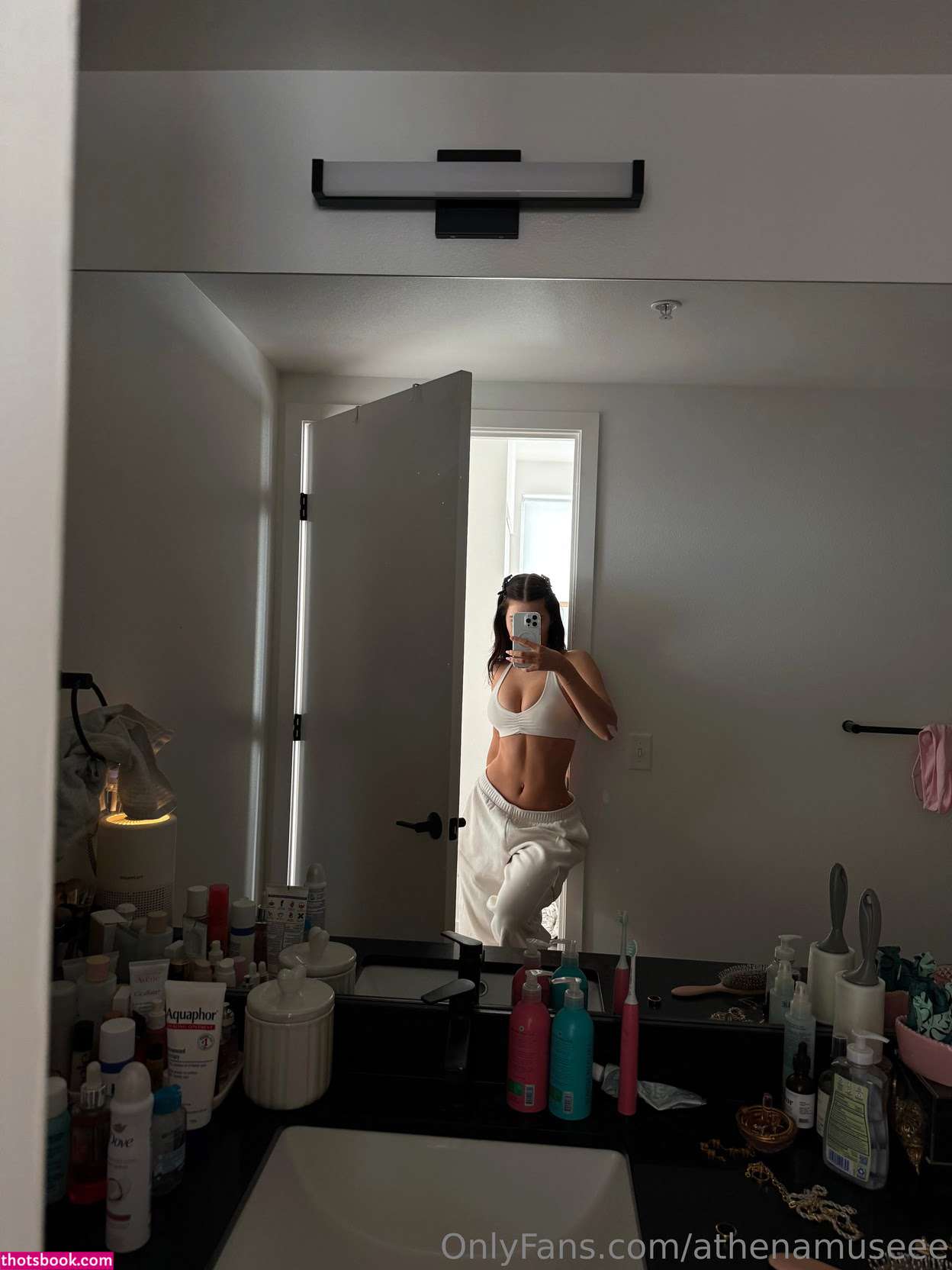 itsellableu Photo #20