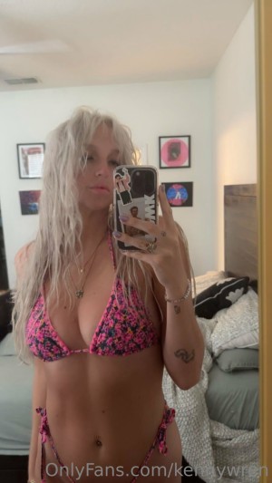 katywrenofficial Photo #24