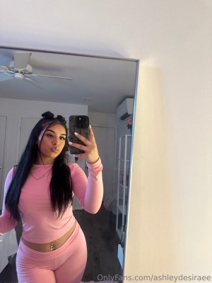 ashleydesiraee Photo #7