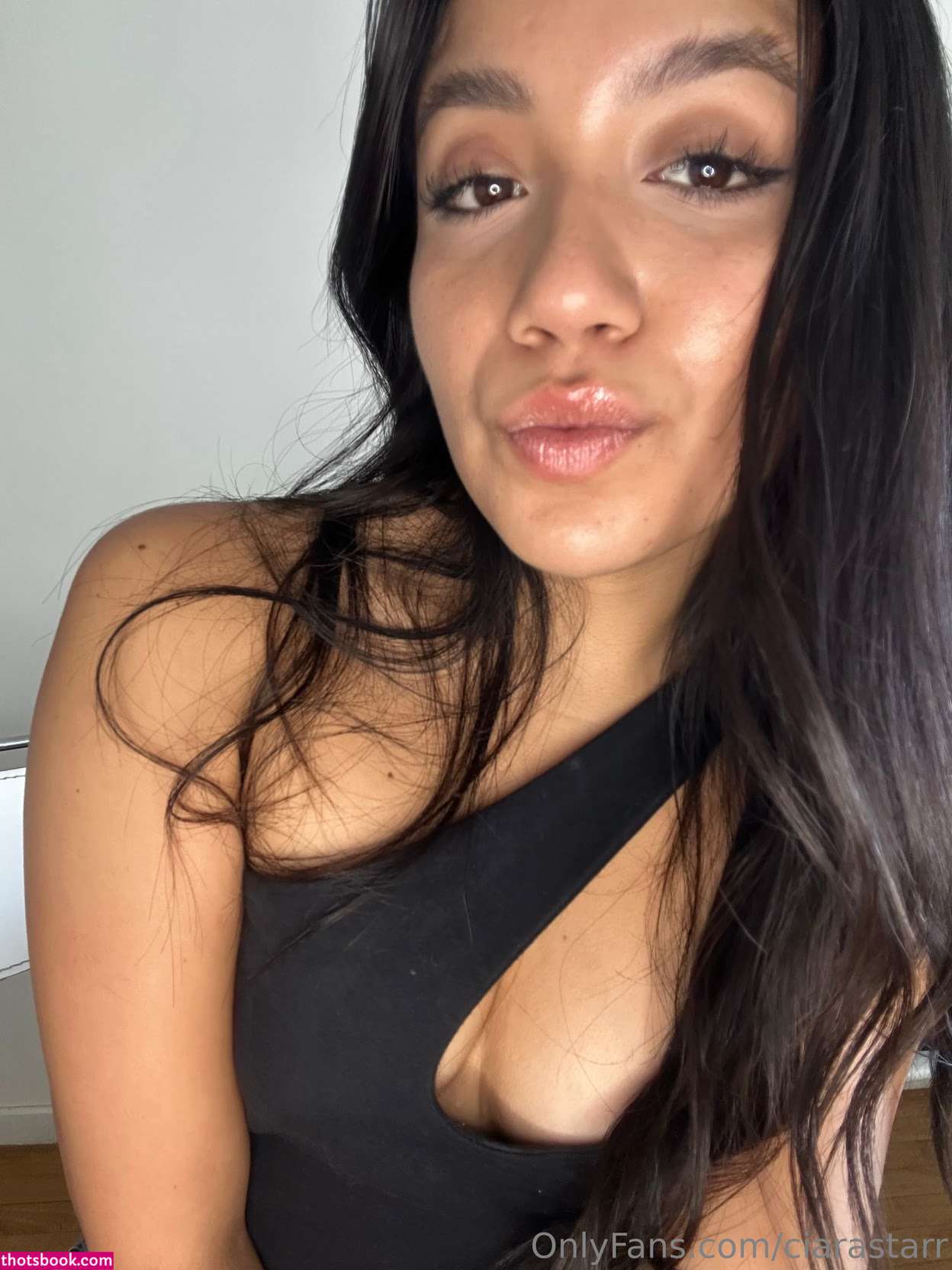 ciarastarr Photo #13