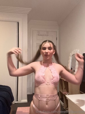 nenethebrunette Photo #20