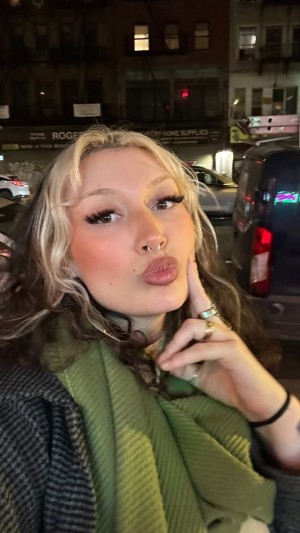 lilpochaco Photo #70