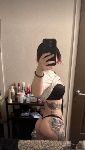 Shelby Dueitt Photo #191