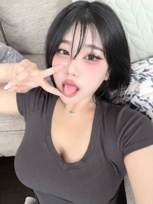 Qwerty Xxm Photo #24