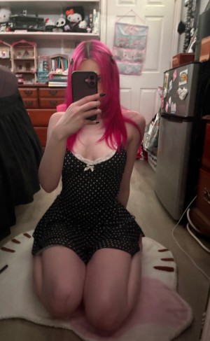 urpinkproblem Photo #9