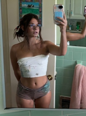 Daylongnaps Photo #17