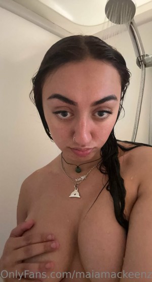 maiamackeenzie Photo #2