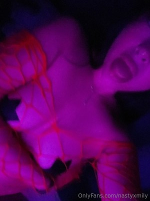 nastyxmily Photo #4