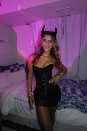 Pariya Carello Photo #6