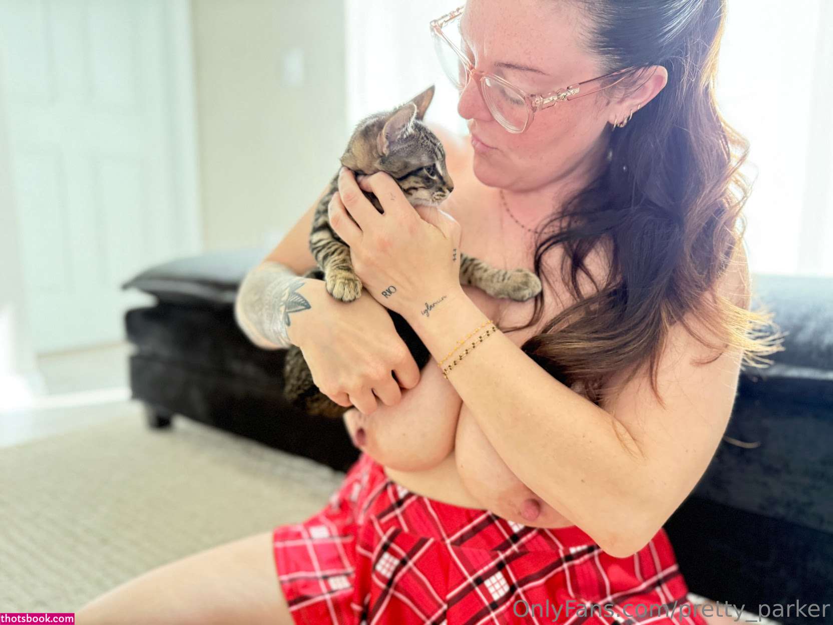 Pretty Parker Photo #7