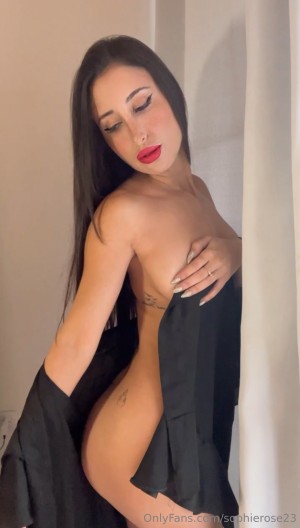 sophierose23 Photo #21