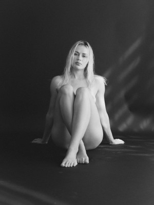 Akiv Avoyvolos Photo #14