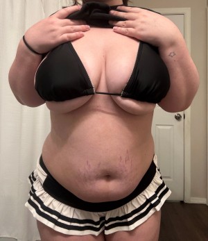 cupidsneedles Photo #9