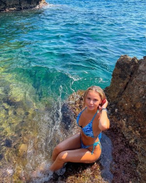 Romane Bertrand Photo #5