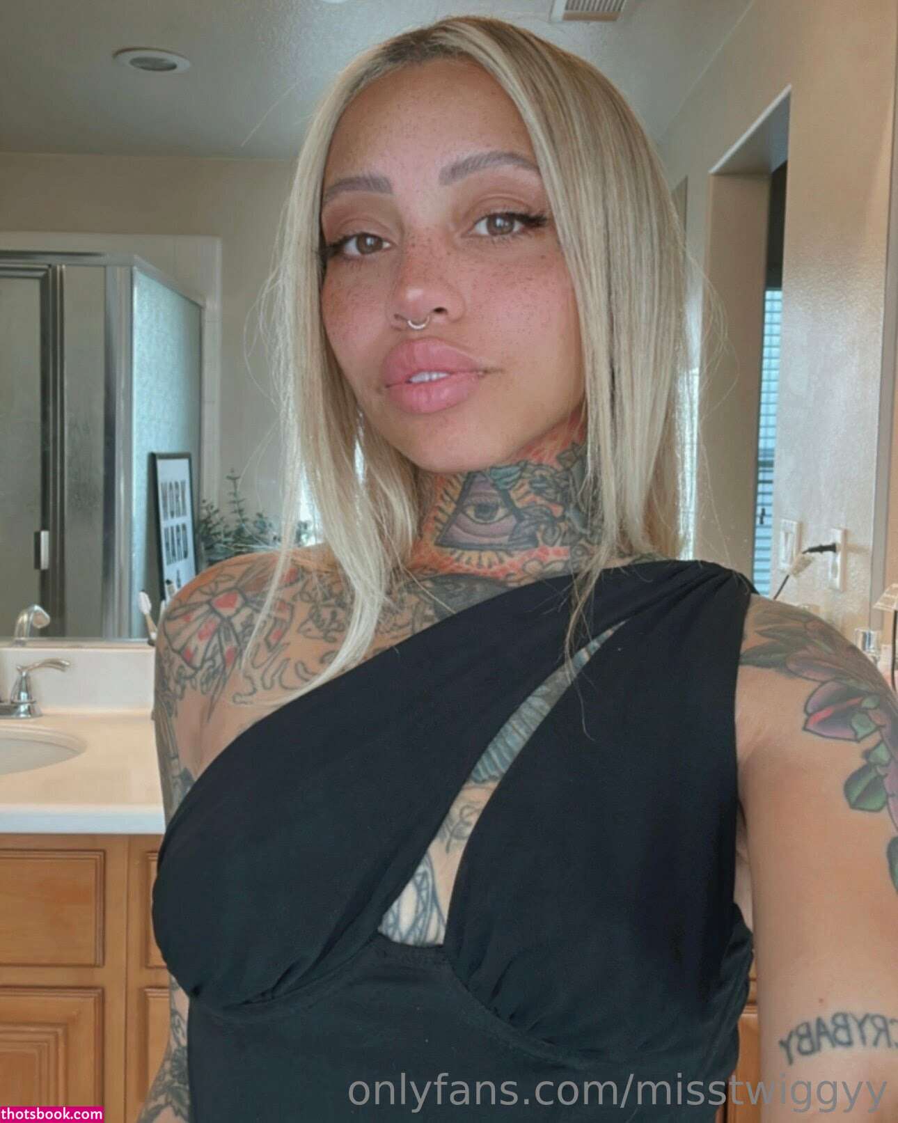 misstwiggyy Photo #28