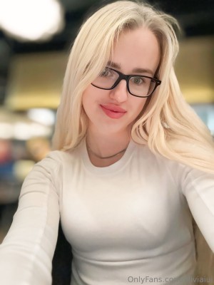 oliviaiui Photo #11