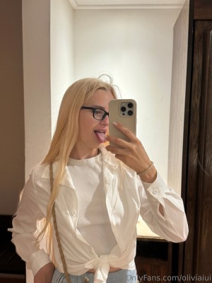 oliviaiui Photo #32