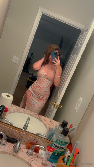 scarletsinxo Photo #30