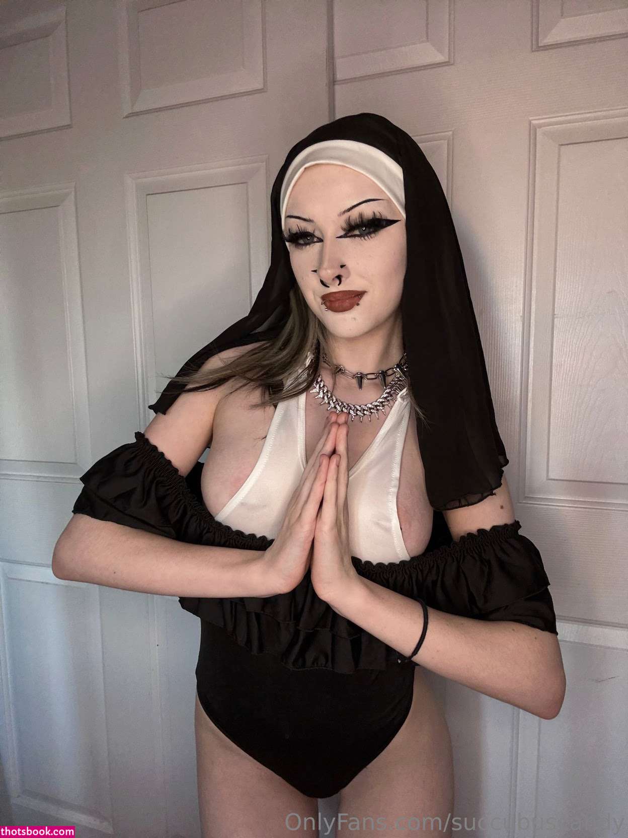 succubuscandy Photo #18