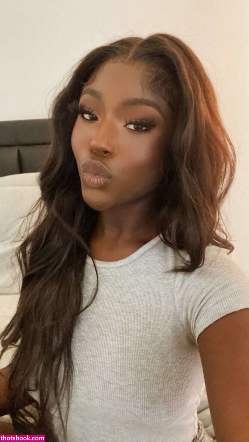 xoxoannisa Photo #23