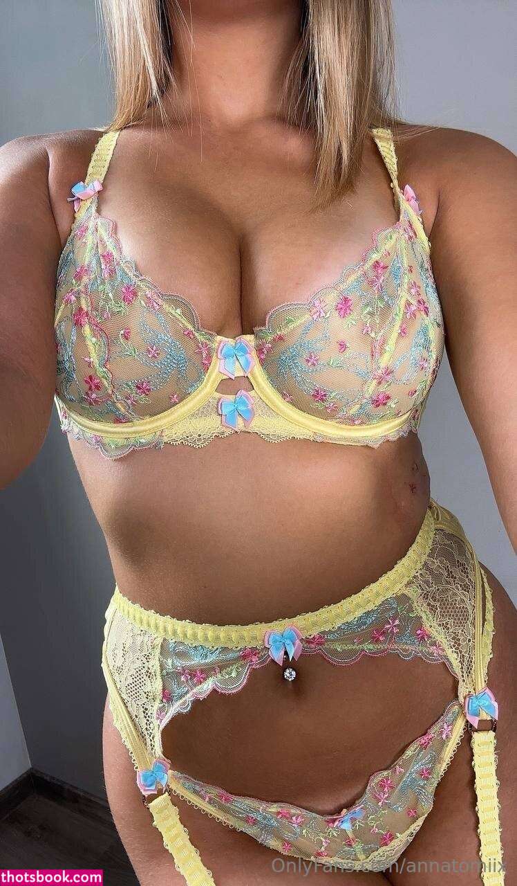 annatomiix Photo #20