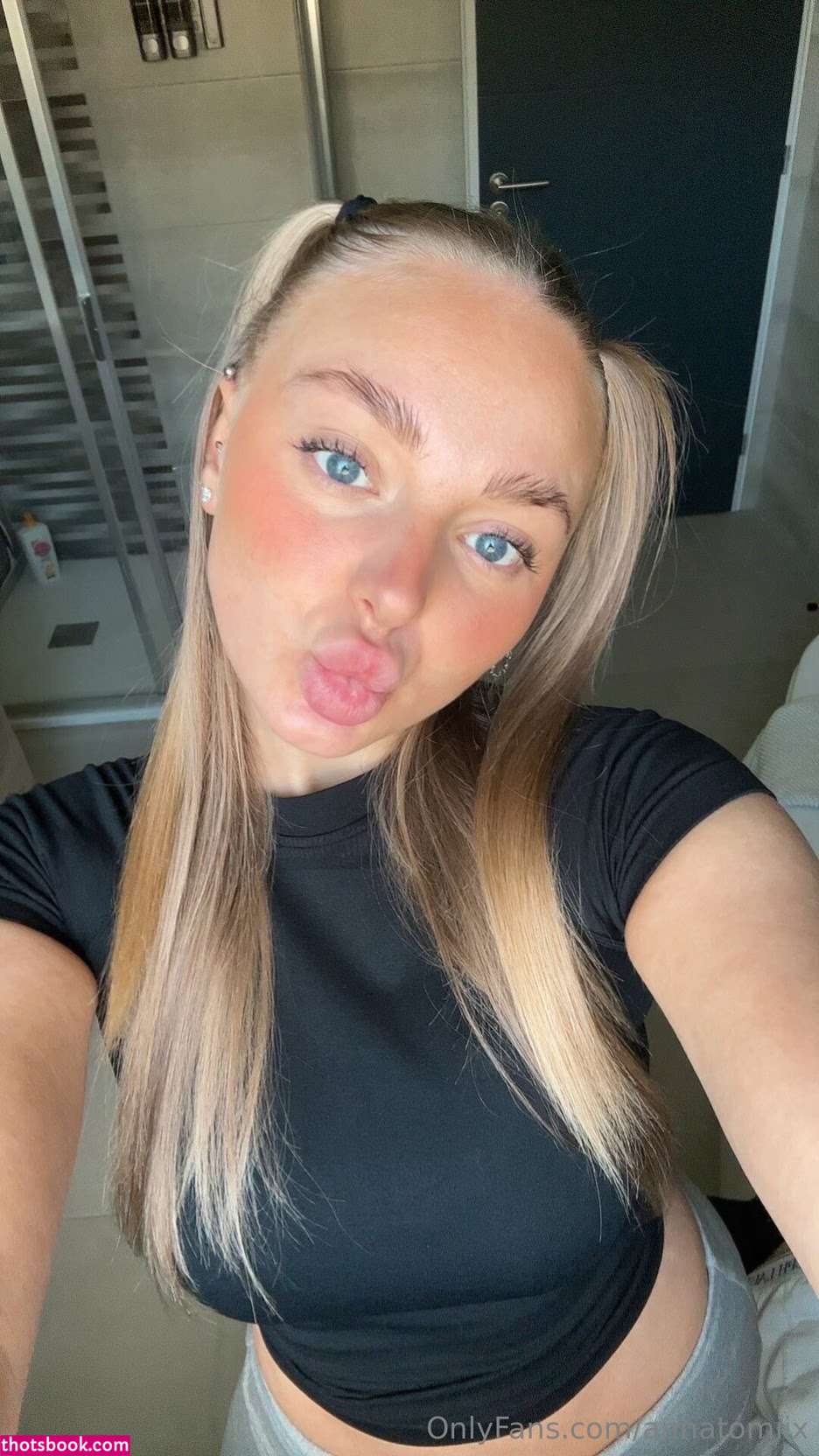 annatomiix Photo #34