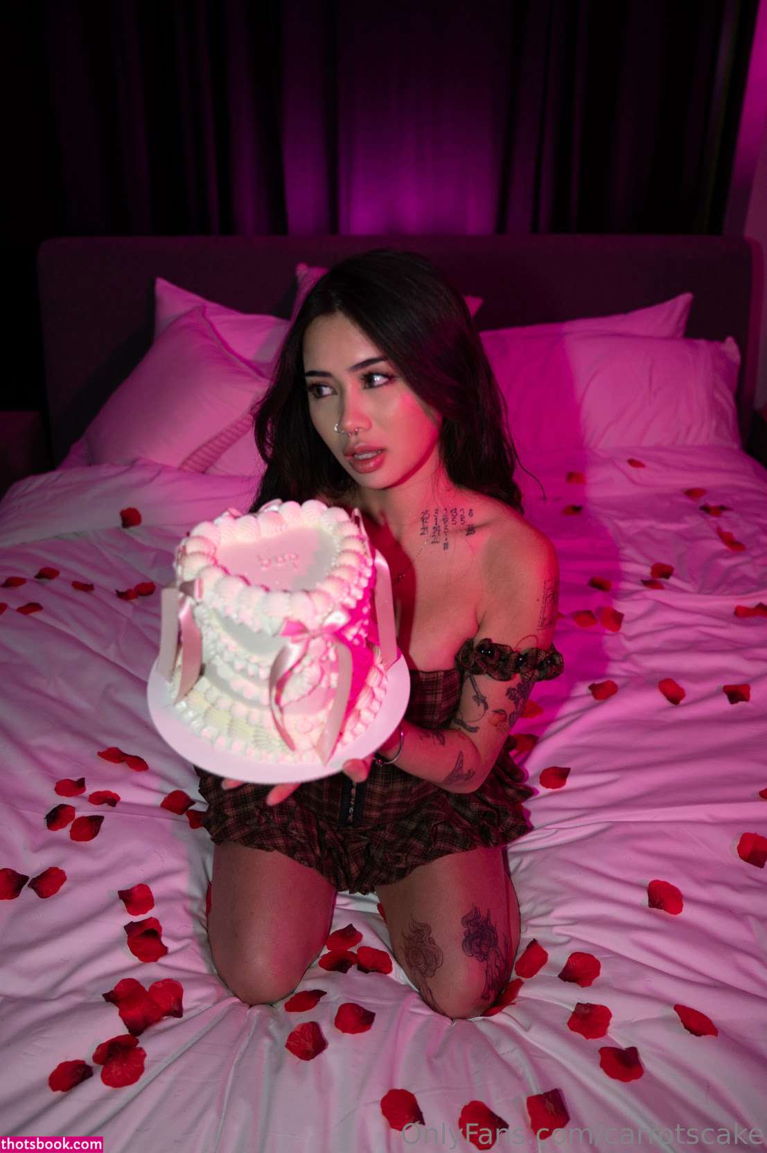 carrotscake Photo #27