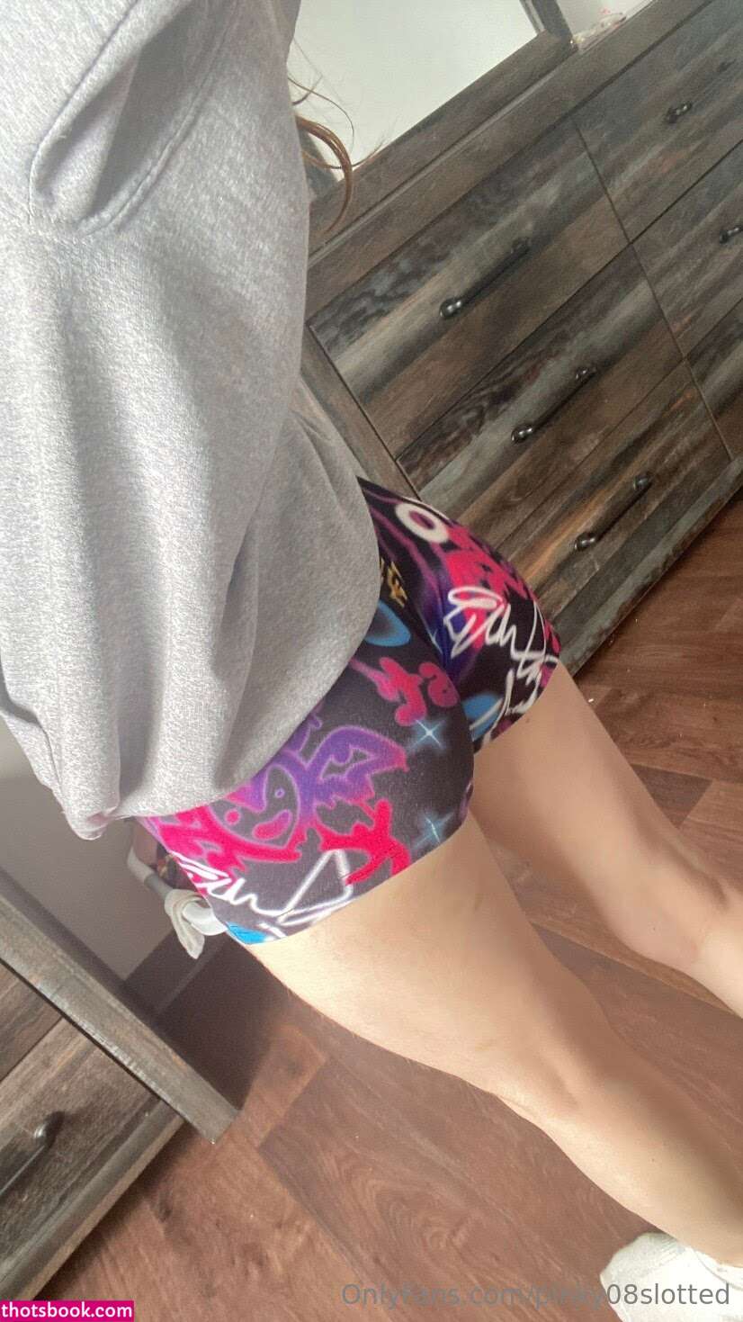 pinky08slotted Photo #27