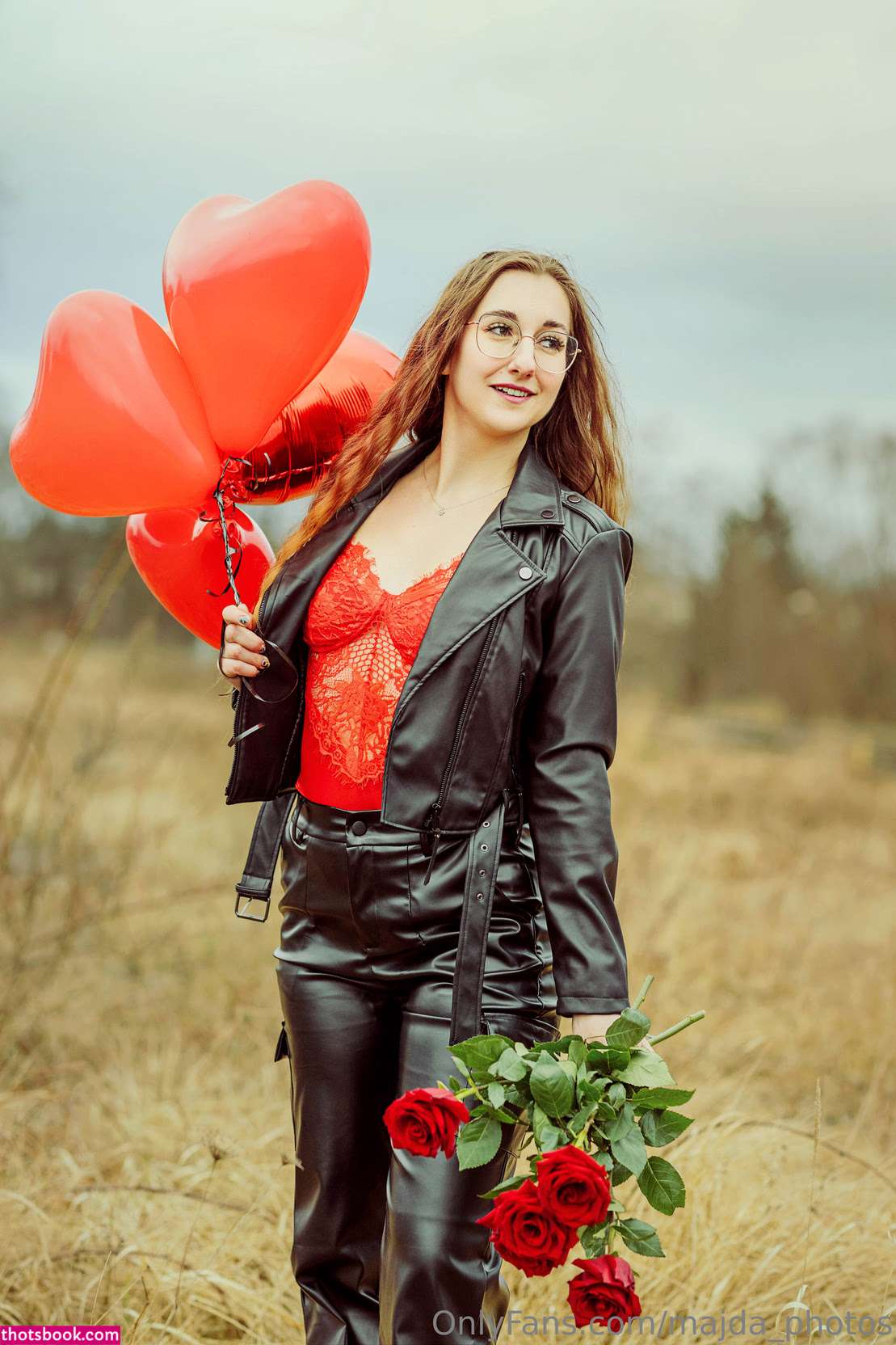 Majda Photos Photo #6