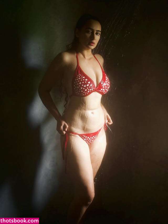 Megha Shukla Photo #19