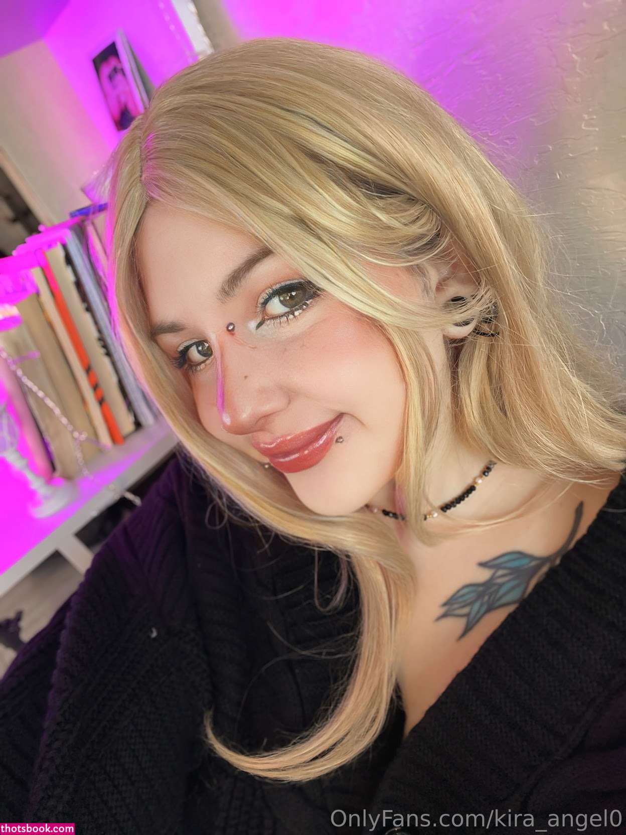 Kira Angel0 Photo #10