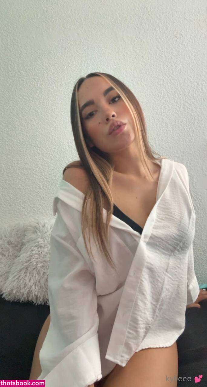 kyliethorne Photo #31