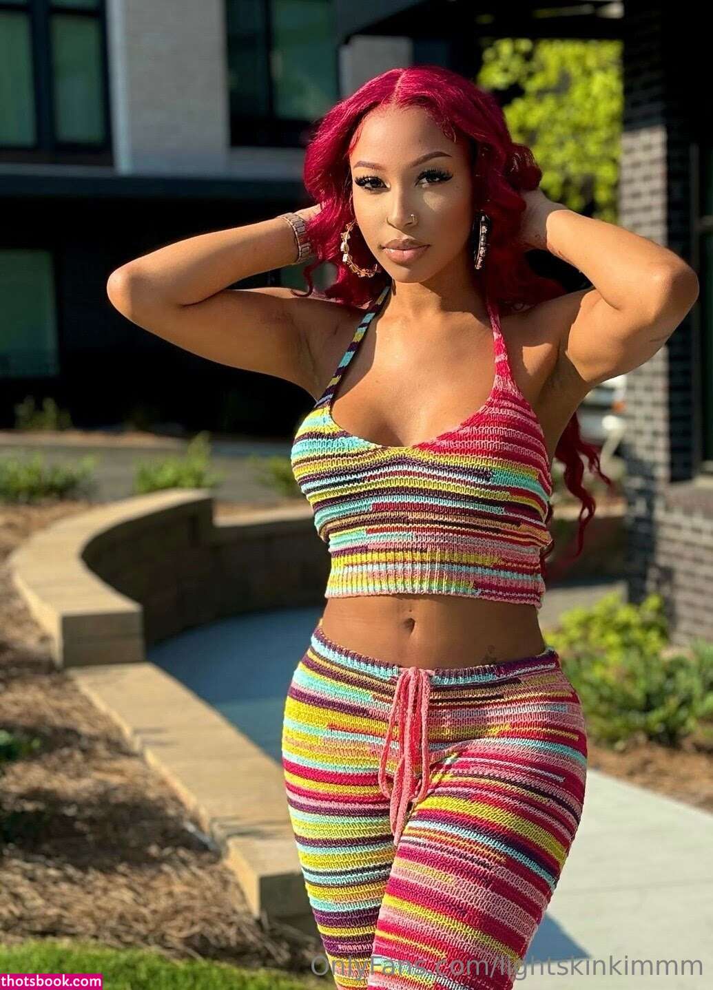 lightskinkimmm Photo #16