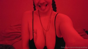 mileygracefree Photo #30