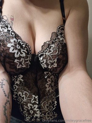 mileygracefree Photo #42