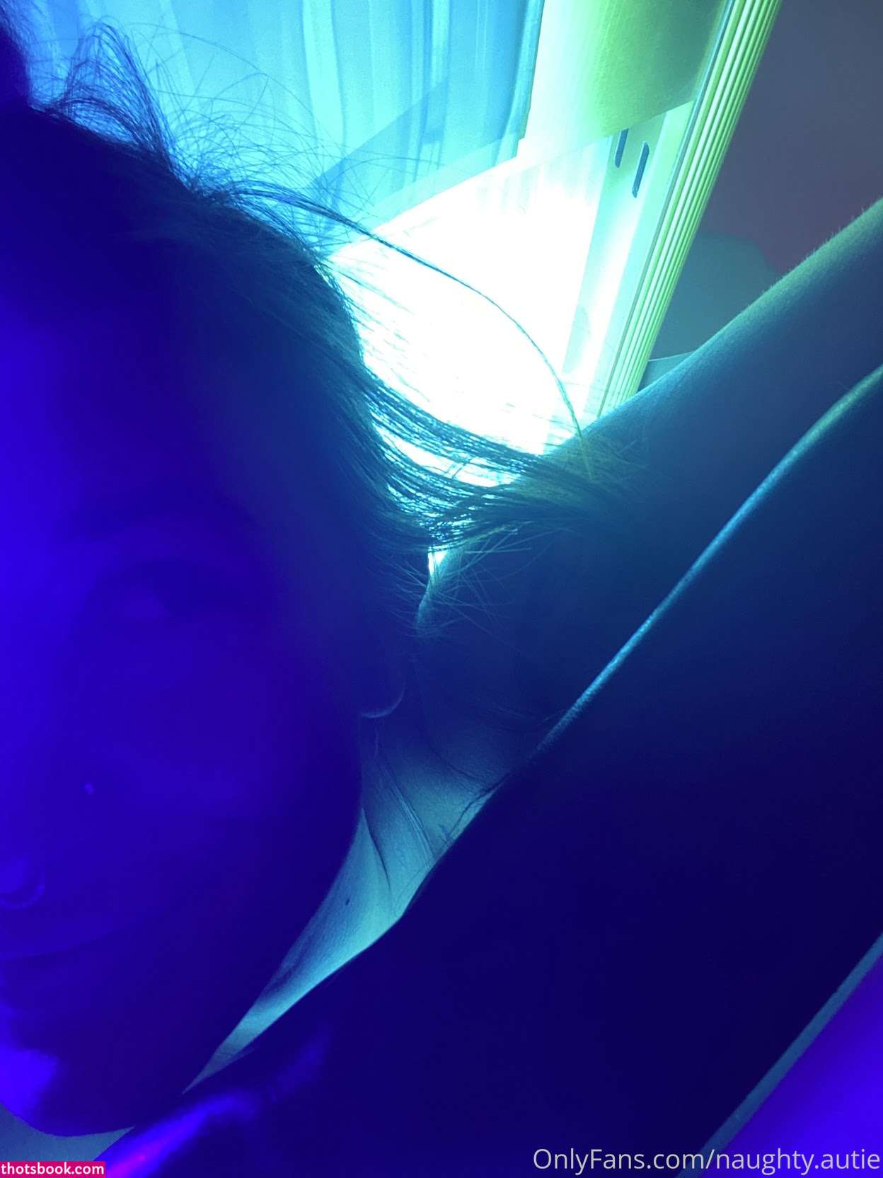 Naughty Autie Photo #12