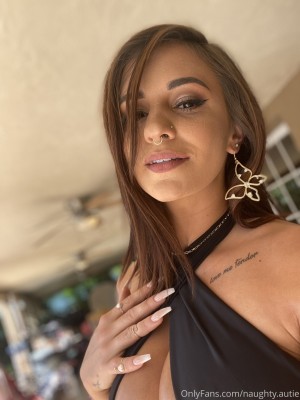 Naughty Autie Photo #19