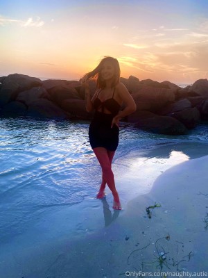 Naughty Autie Photo #27