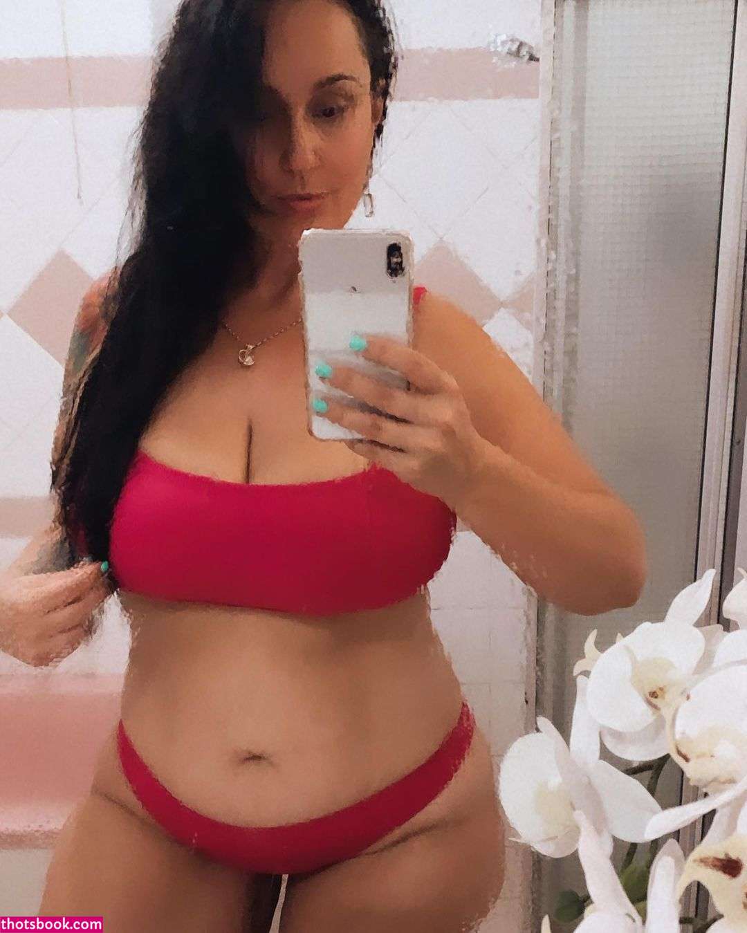 Amelia Linda Photo #9