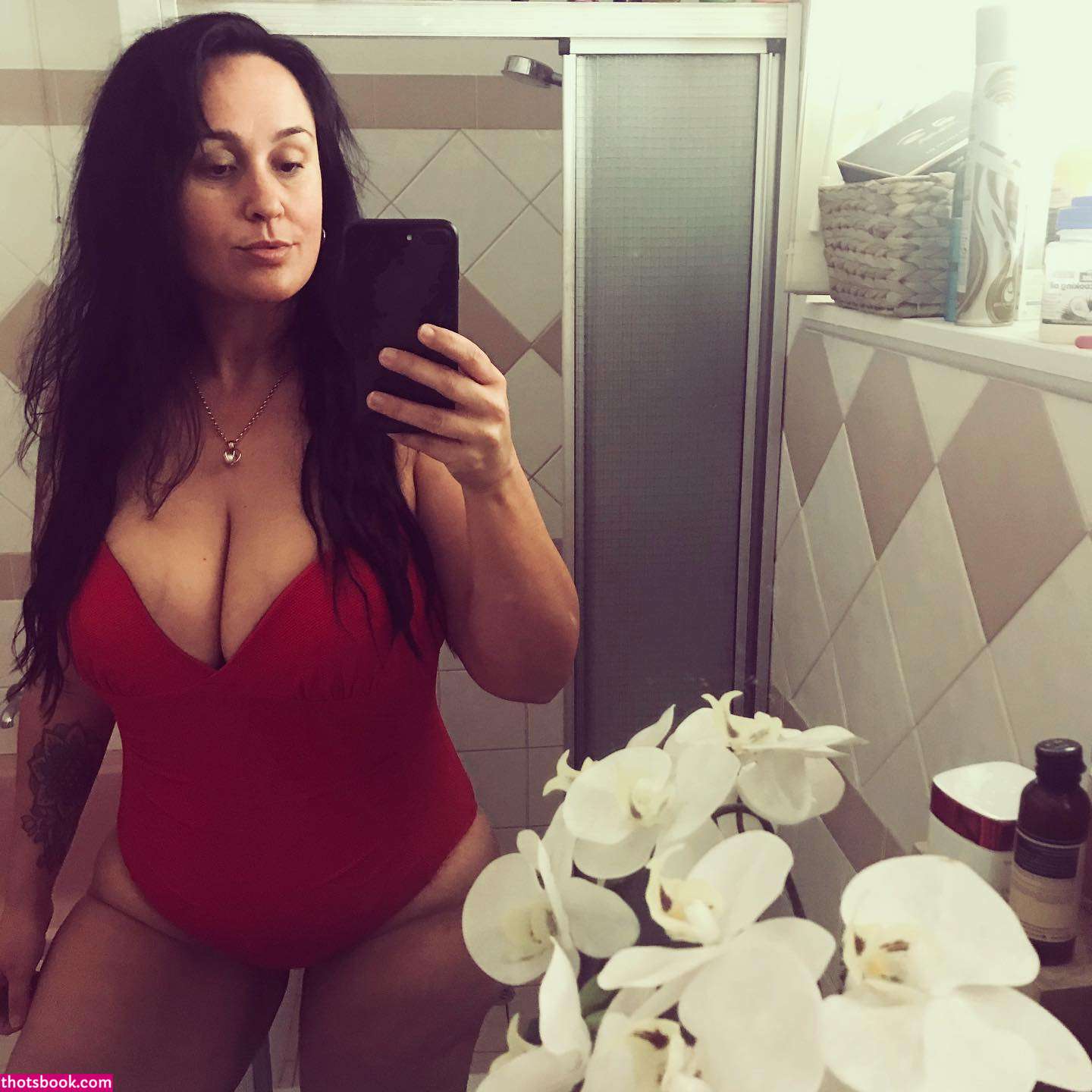 Amelia Linda Photo #18