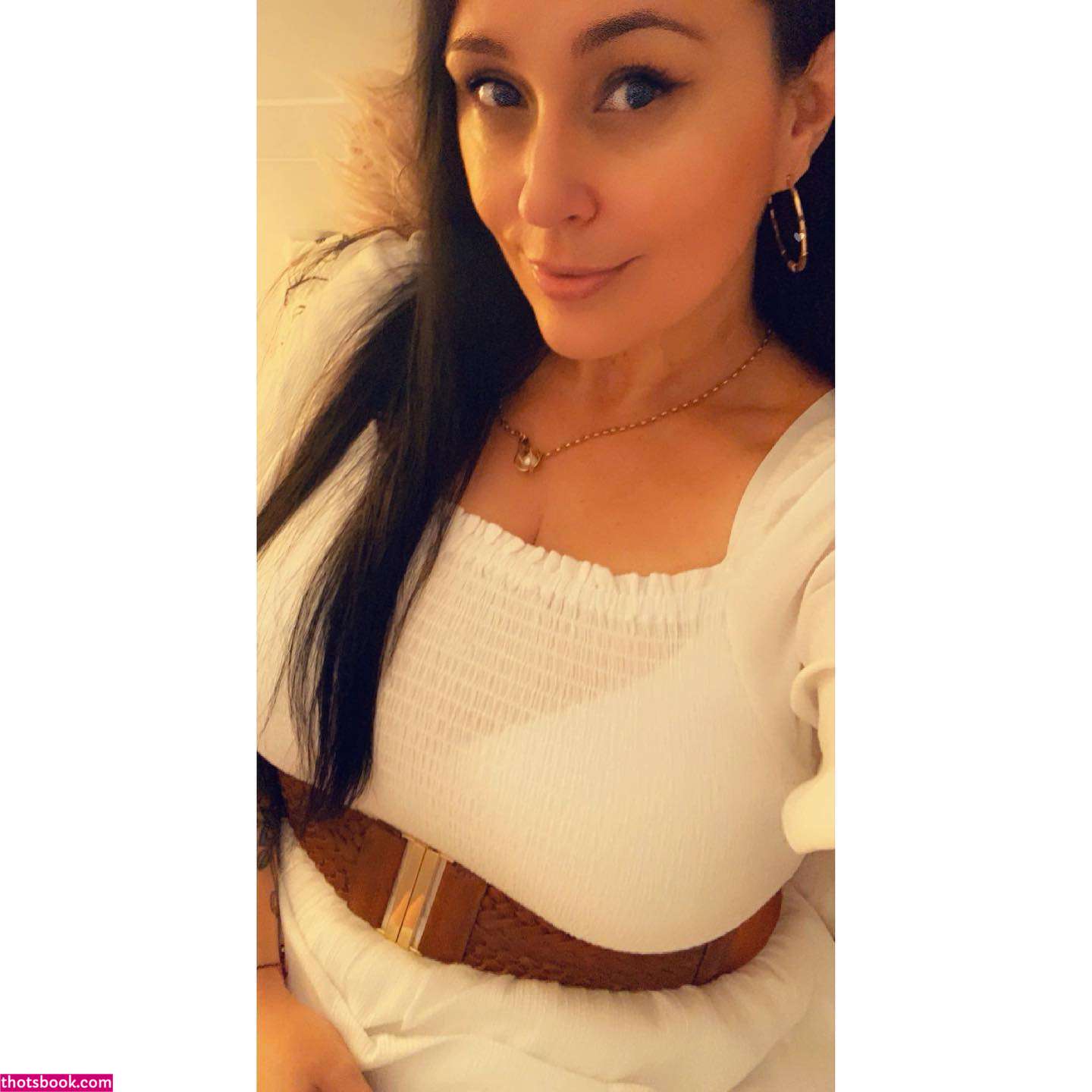 Amelia Linda Photo #24