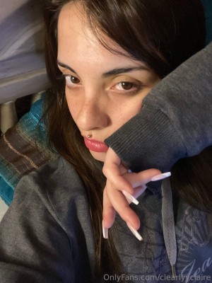 clearlyyclaire Photo #12
