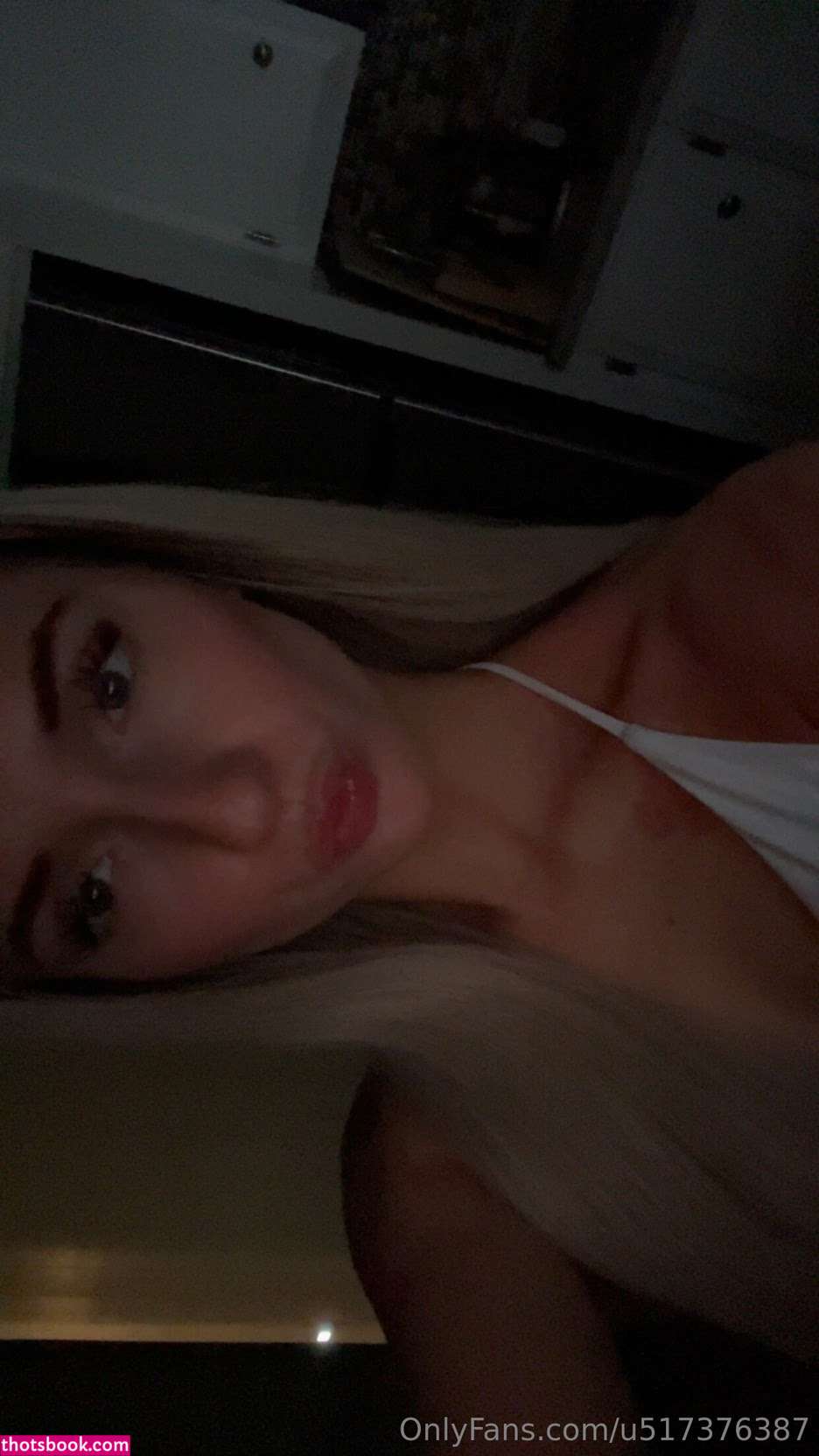 Halliecooper Photo #17