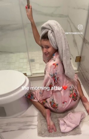 Mitsy Anderson Photo #12